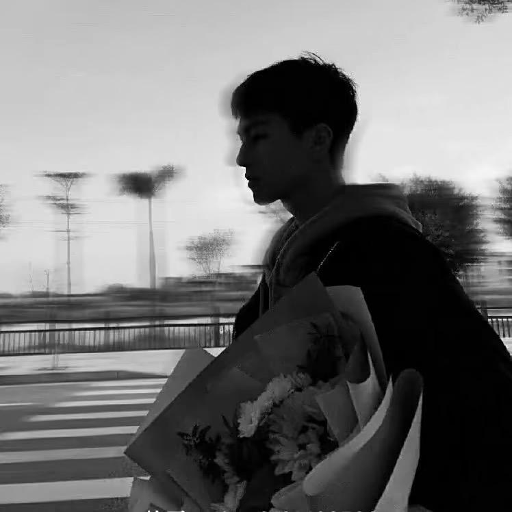 𝙒.𝙆𝙄𝙉𝙂