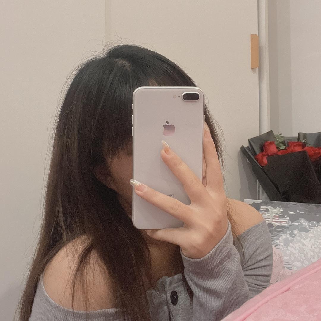 阿黎.