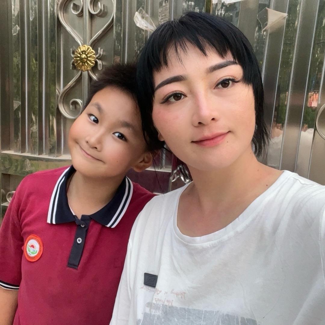 李三妮  农村生活