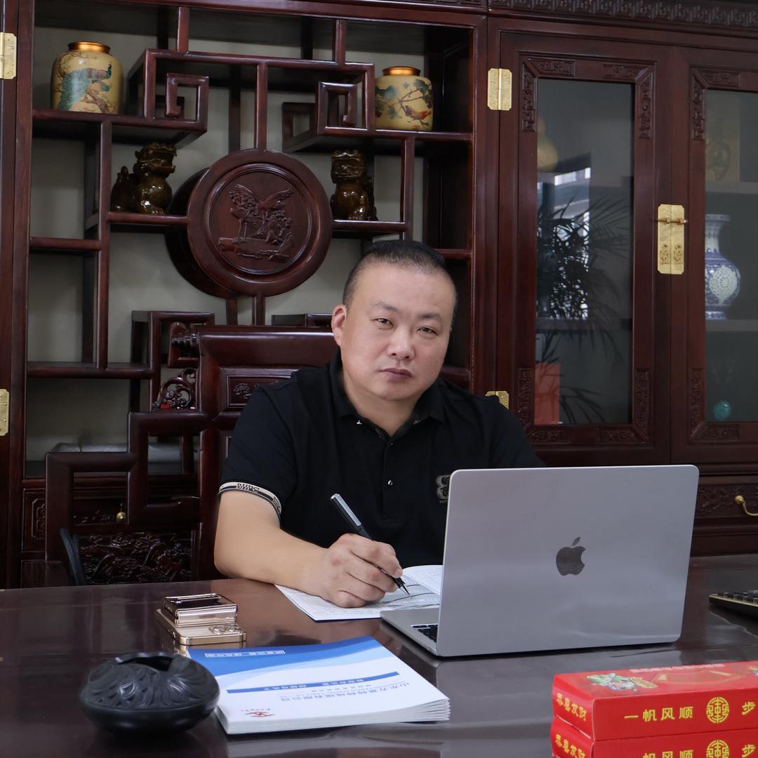 杨为明—山东高柔拖链线缆