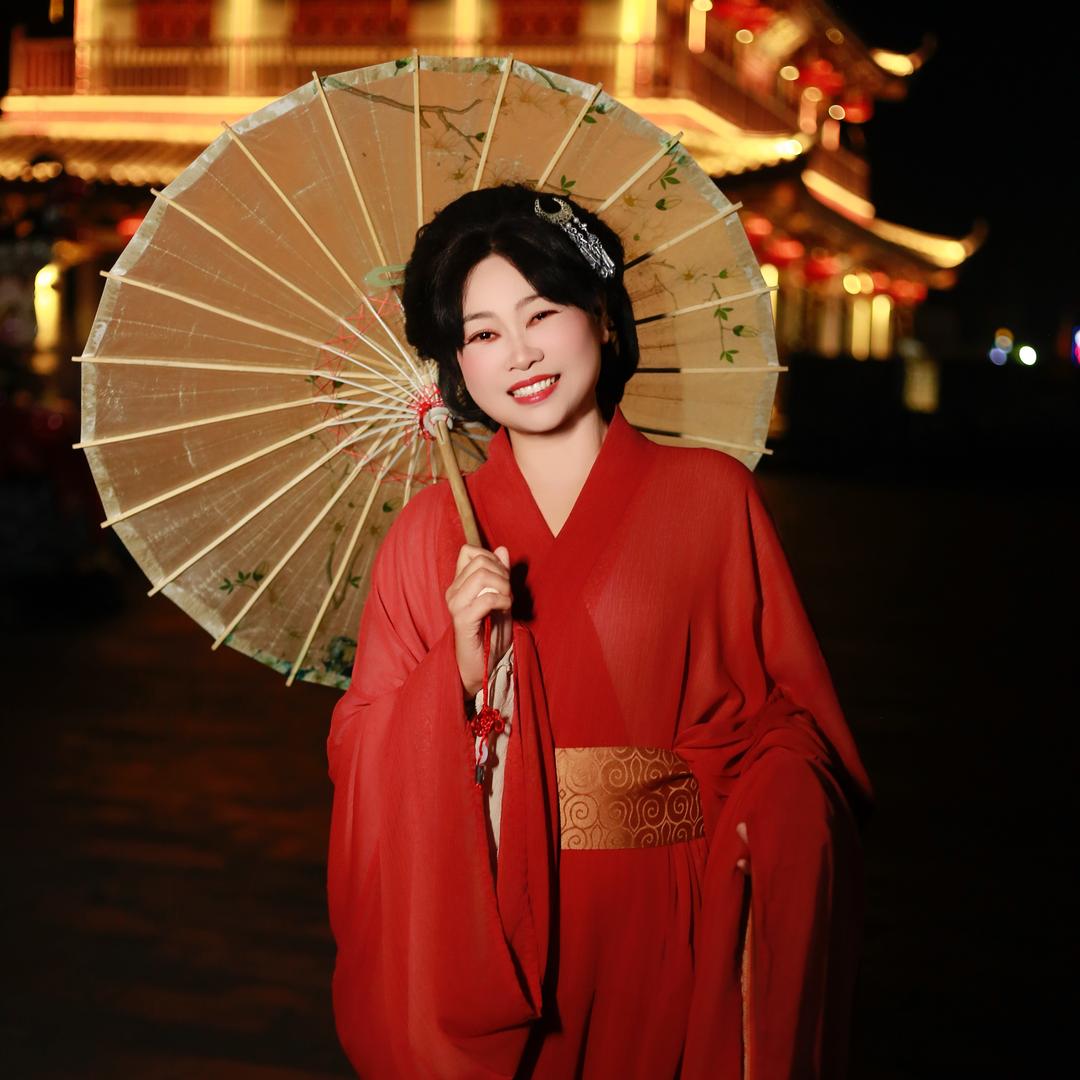 叶荣意⁰⁸⁹⁵