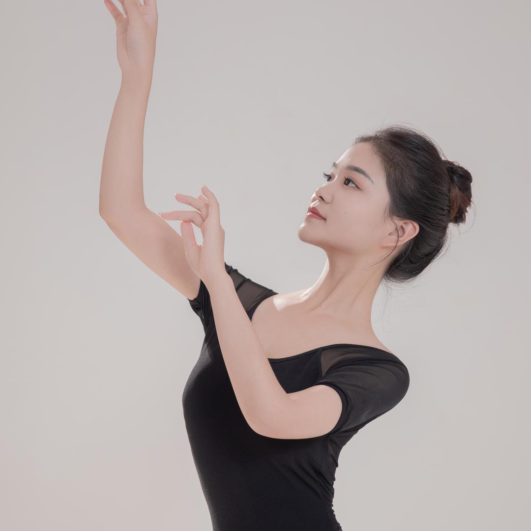 动之美舞蹈～小陈老师