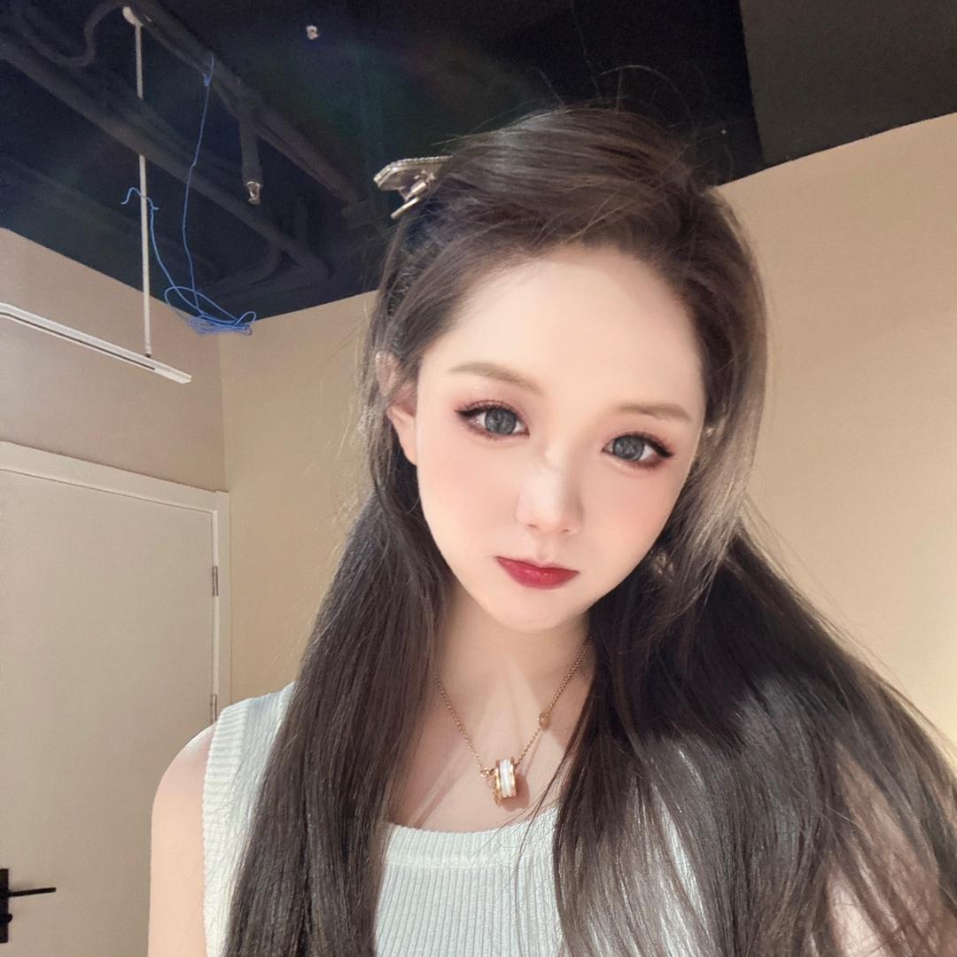 J-JJJJJ🖤
