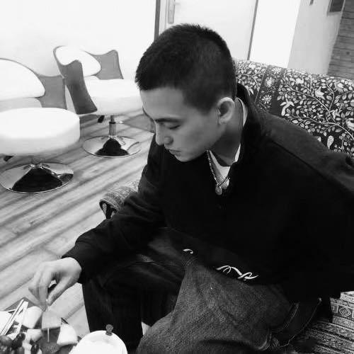 怀揣梦想的大飞