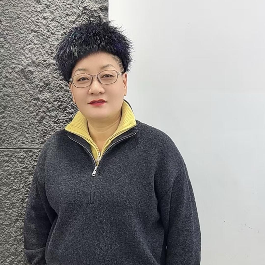 盛和服饰陈姐
