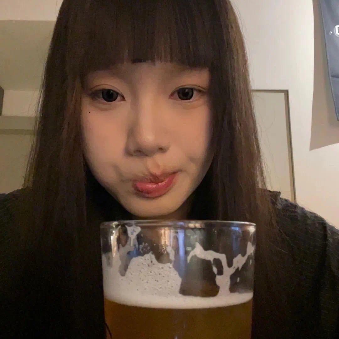 是白鸭绒~