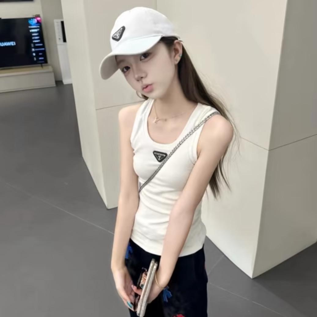 晴^