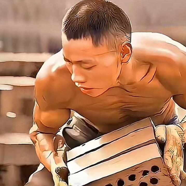 流年下的筱哥哥😔