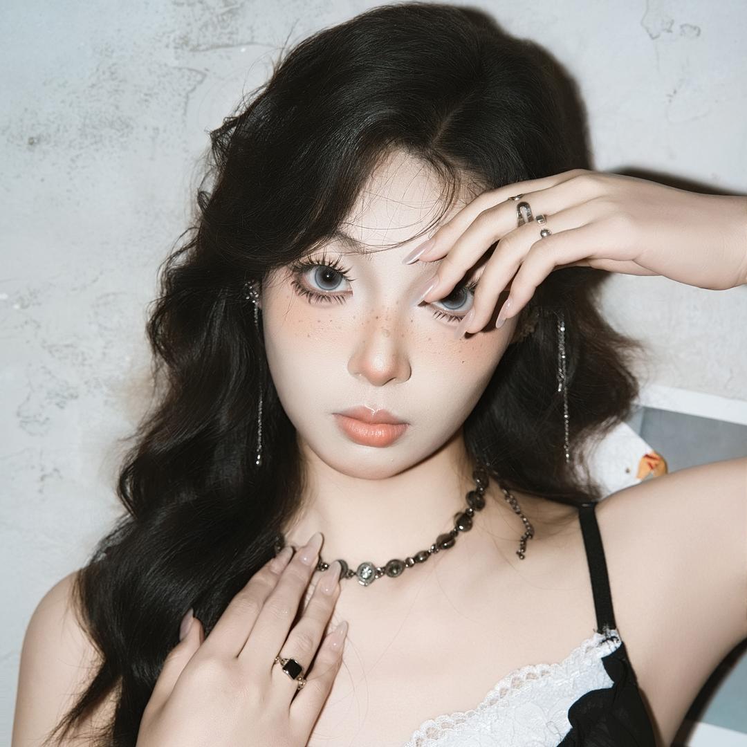 February-9🦋🐱🍑🐶🥦