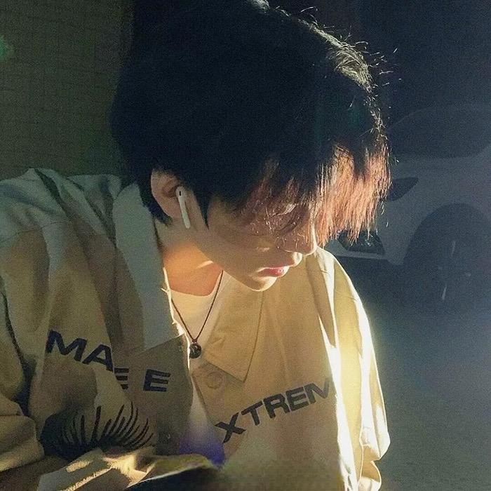小西柚