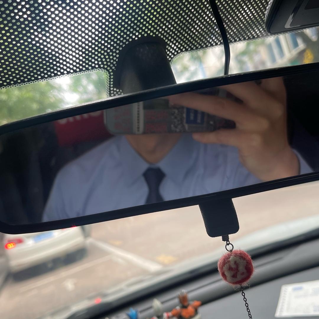 WeI（听过陈奕迅热带雨林现场版）