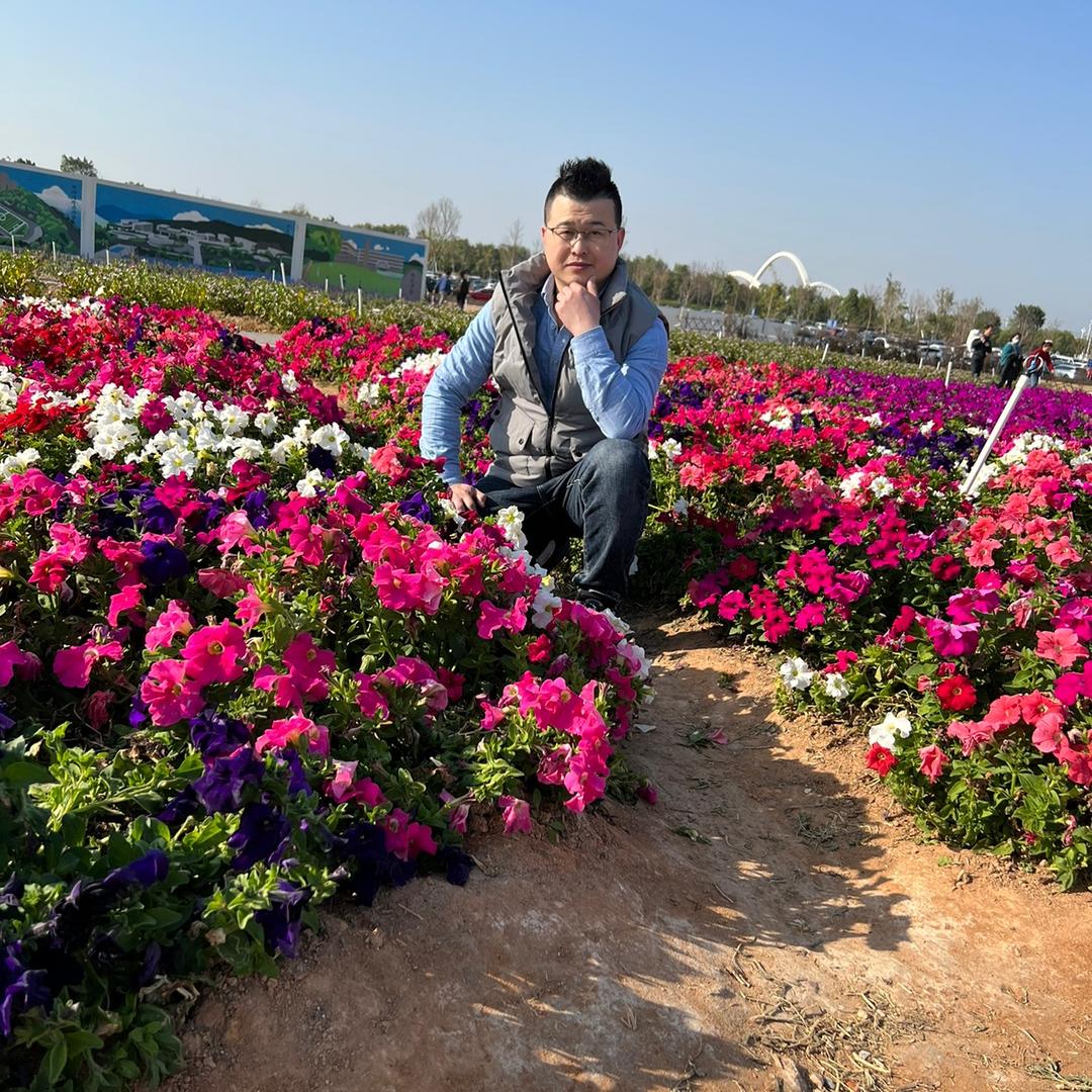 东莞市冰蓝塑胶模具有限公司