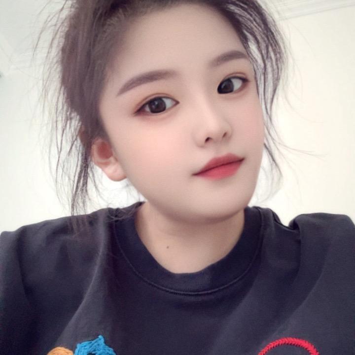 璐璐👄