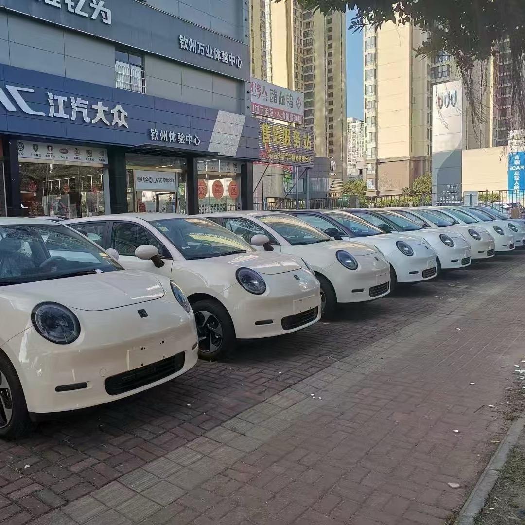 在钦州卖低价车的小梁姐