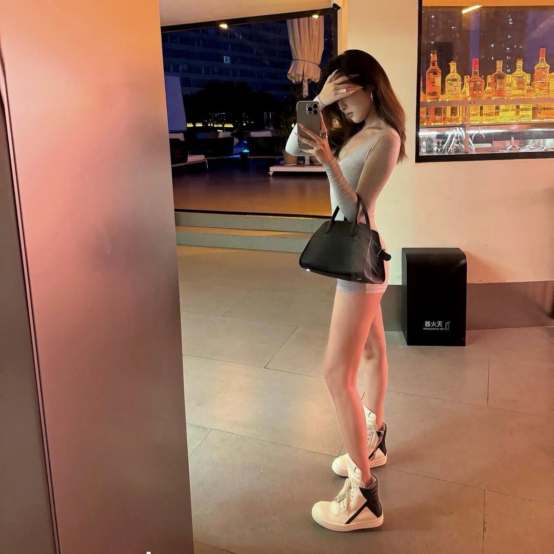 viki
