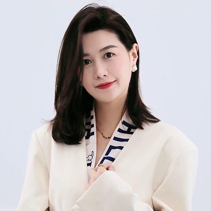 龙玉美学穿搭