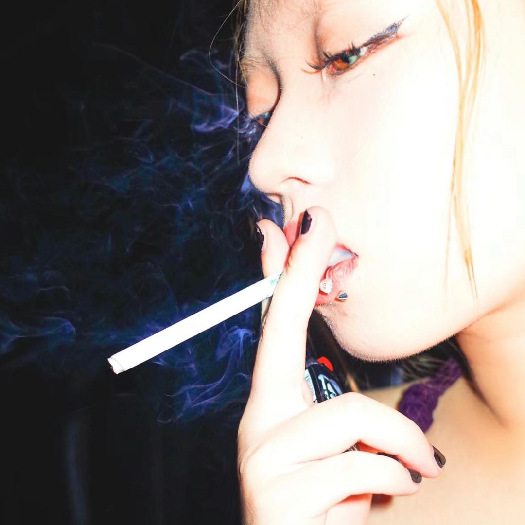 欢欢睡不醒          🌙