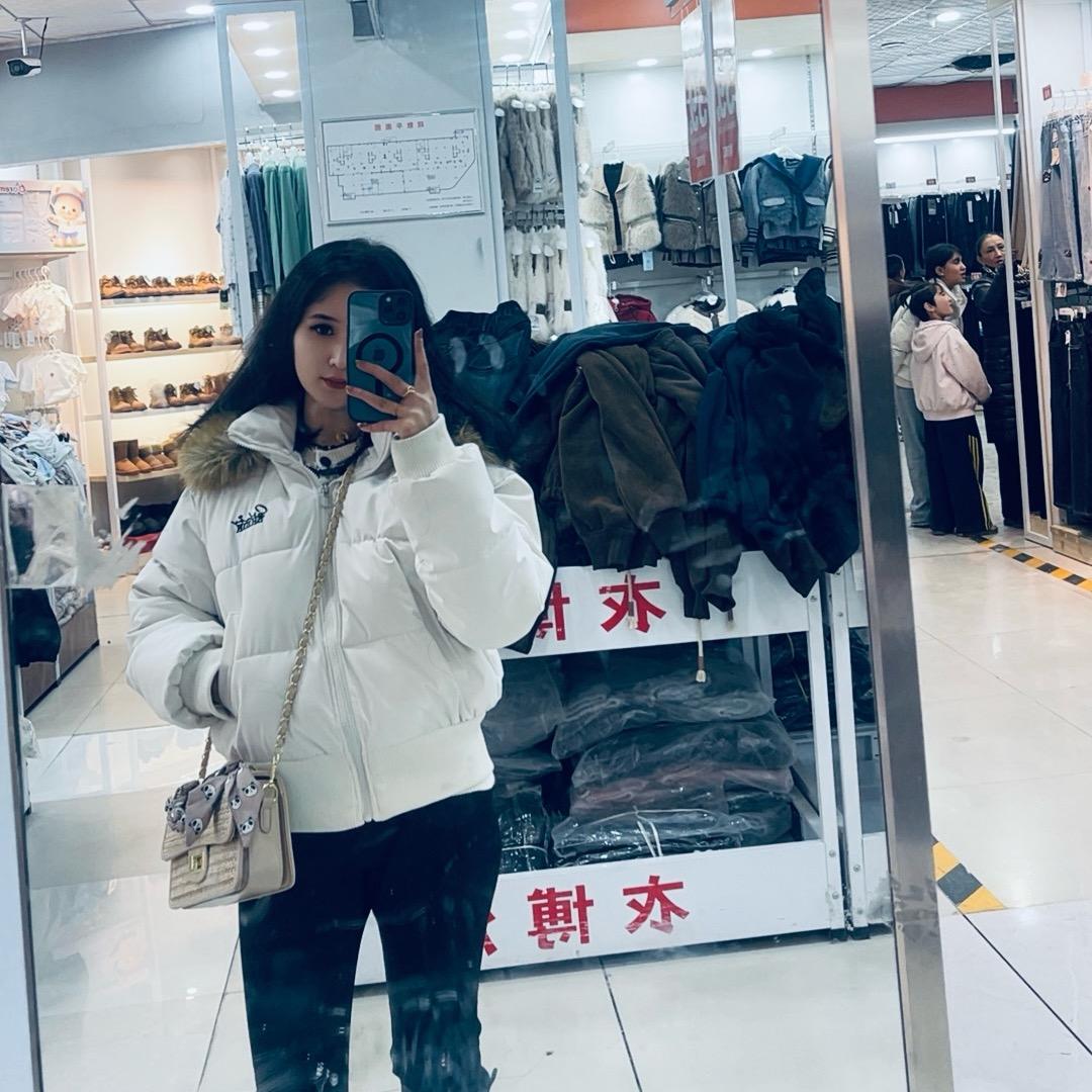 😘本姐不缺爱❤