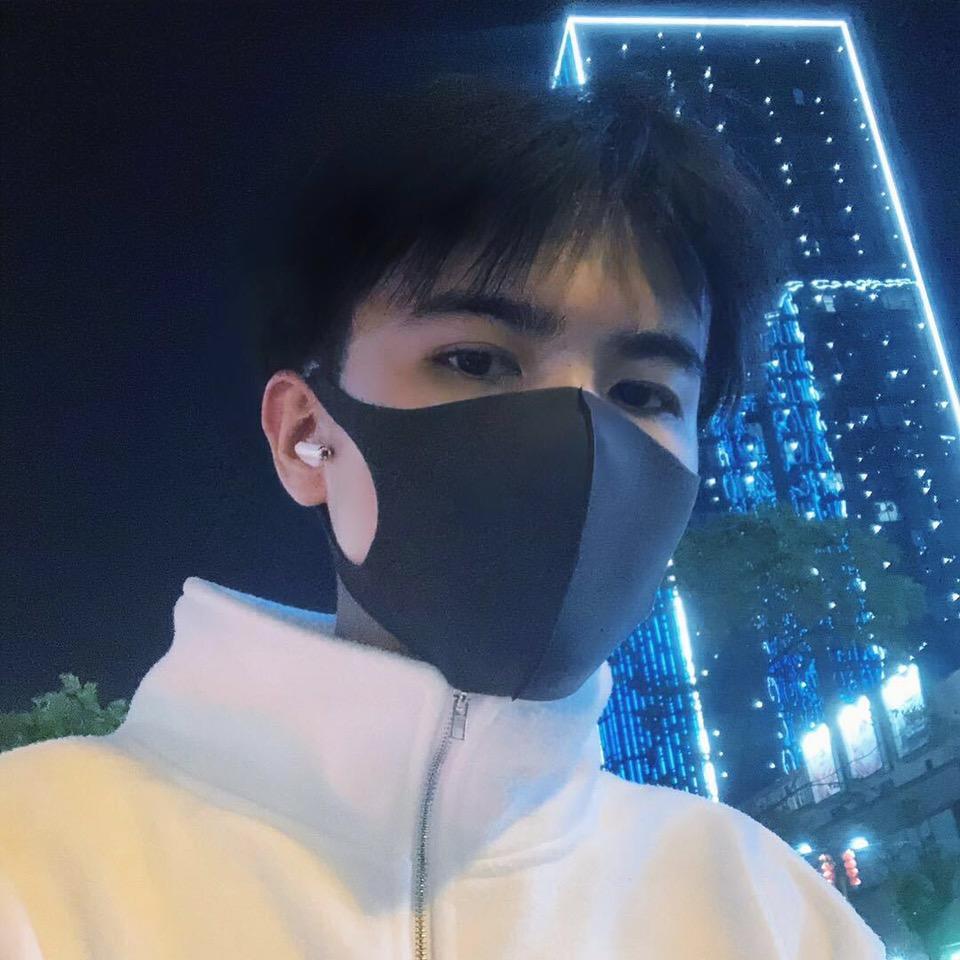 周同学（三角洲跑刀）