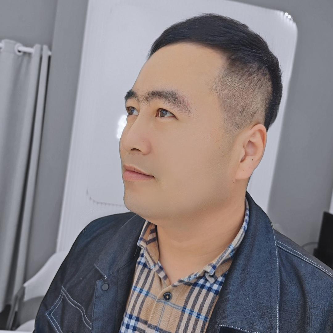 阿龙店 张师傅手工金包银