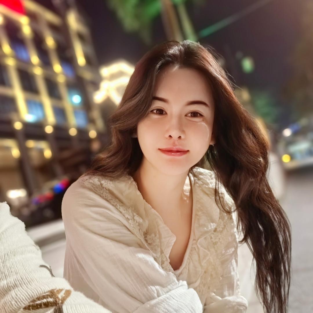 听风的蝉