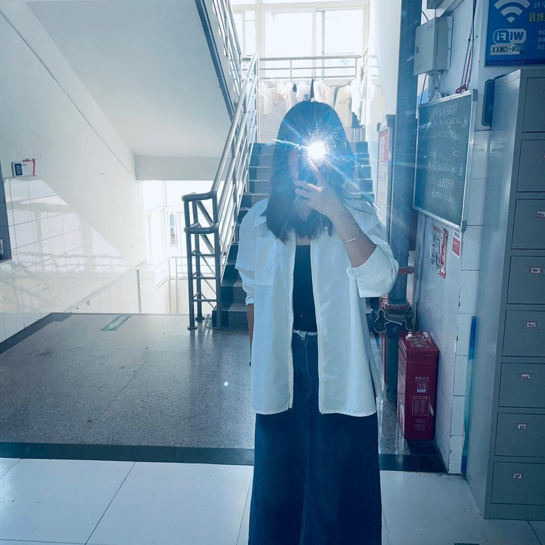 毛晴