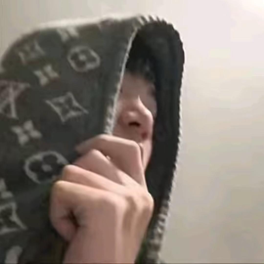 六 哥