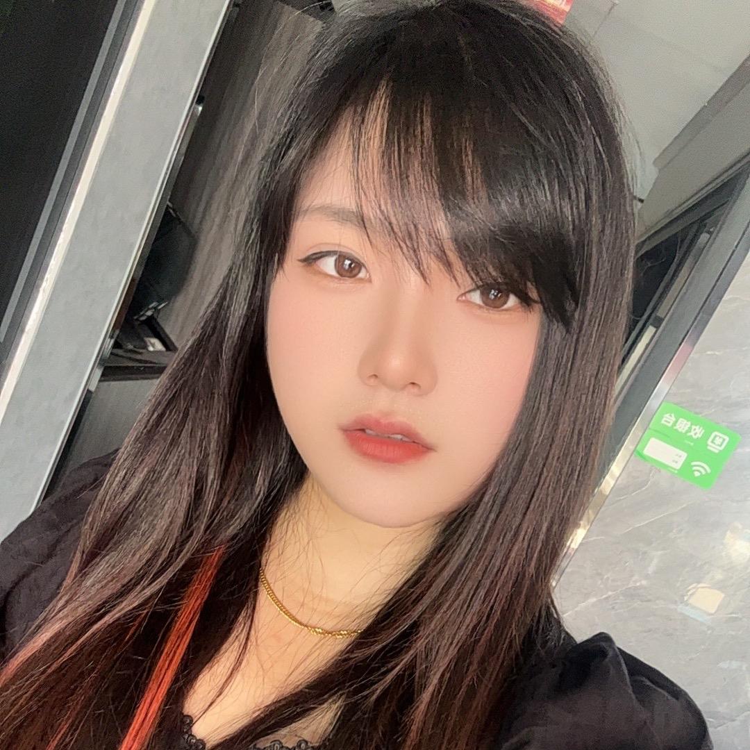 临泉，胖妮卖门窗