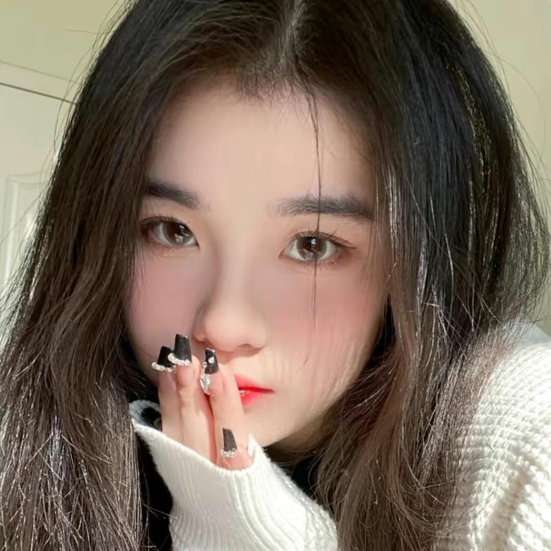 桃桃吖