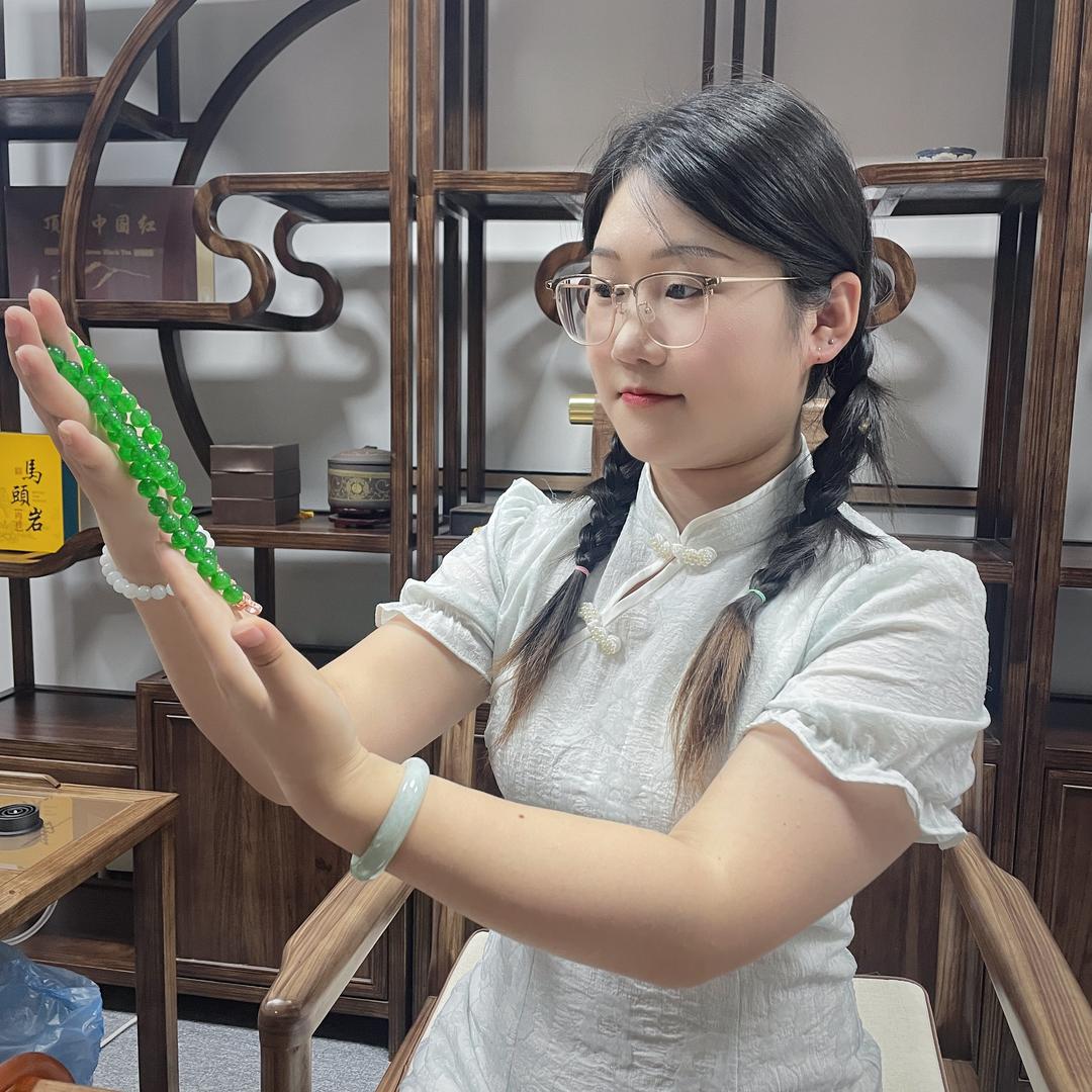 小白翡翠跑腿