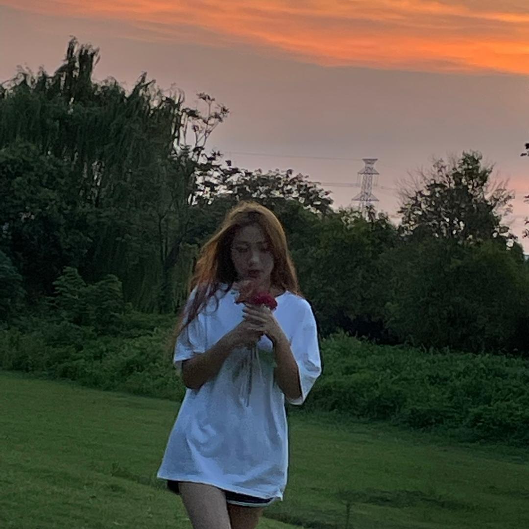 快乐白分白🌻🌻