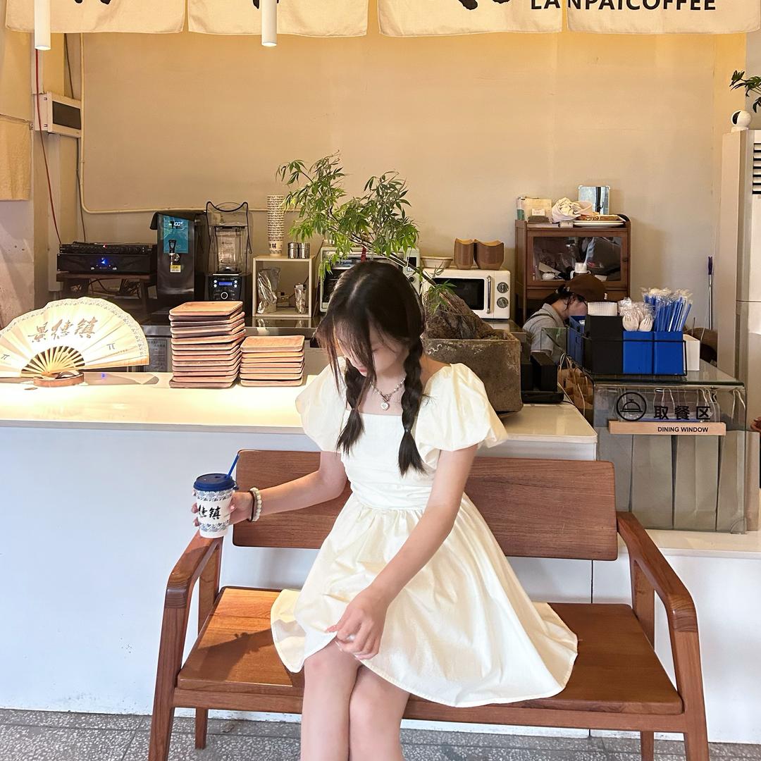 多吃点菜菜.