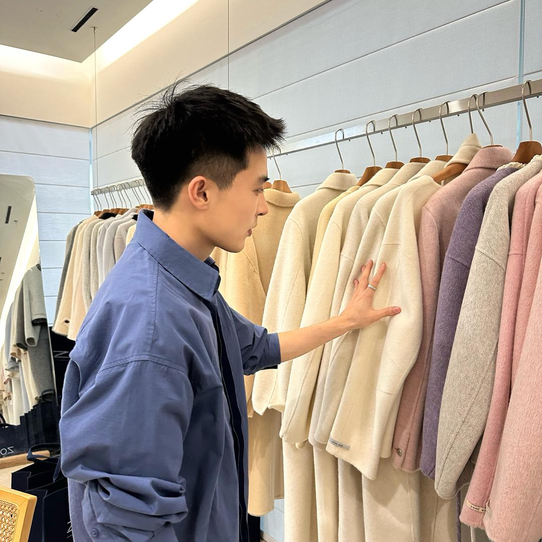 亮亮的大衣工厂