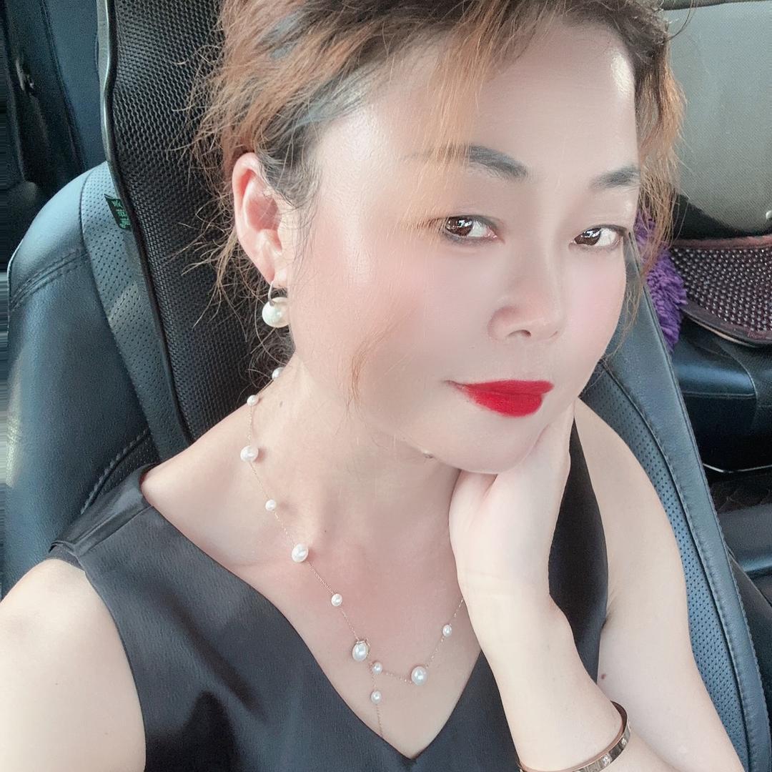 楼小萍🌺不要连赞🌺