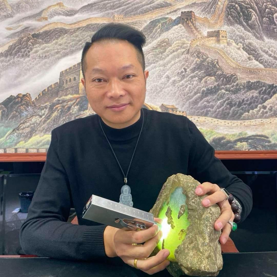 翡翠人老黎