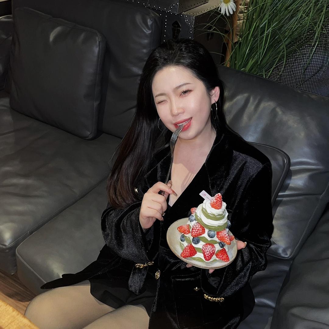 廉英子