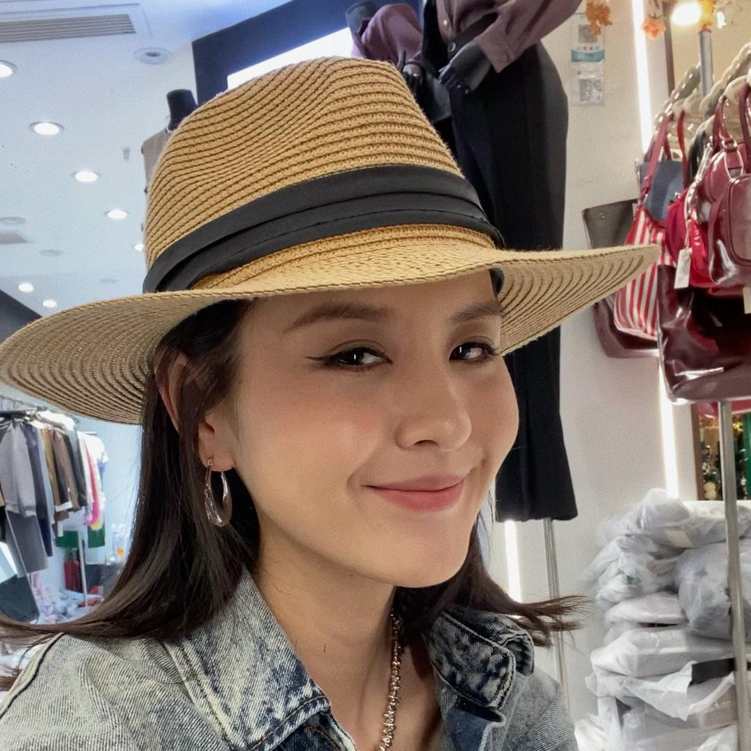 A.Bshop 服装搭配