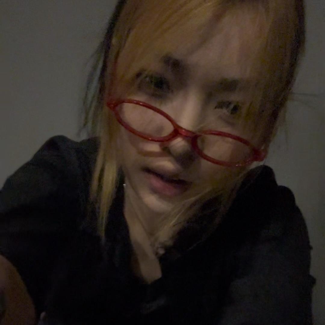 厁阳
