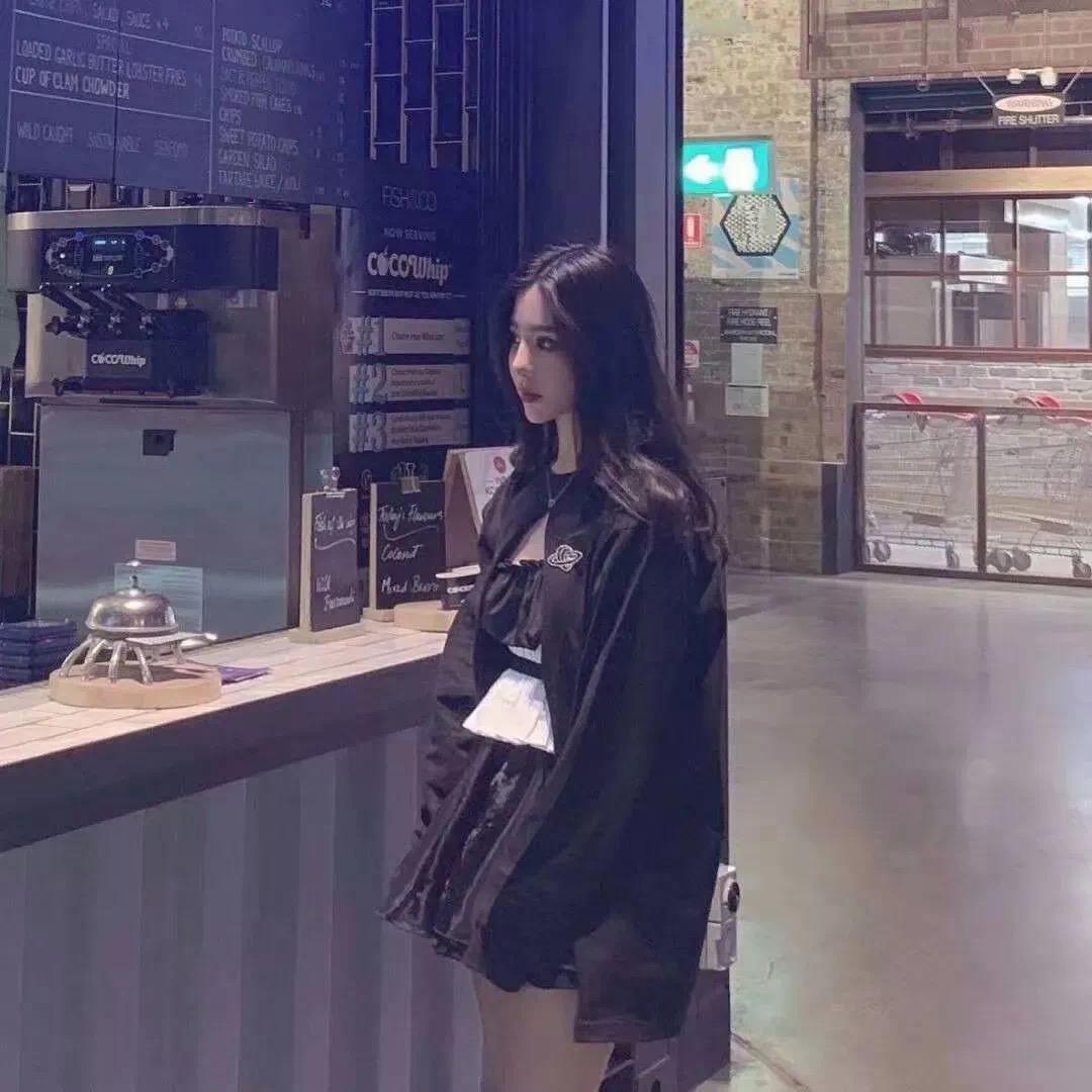 栗子🍸