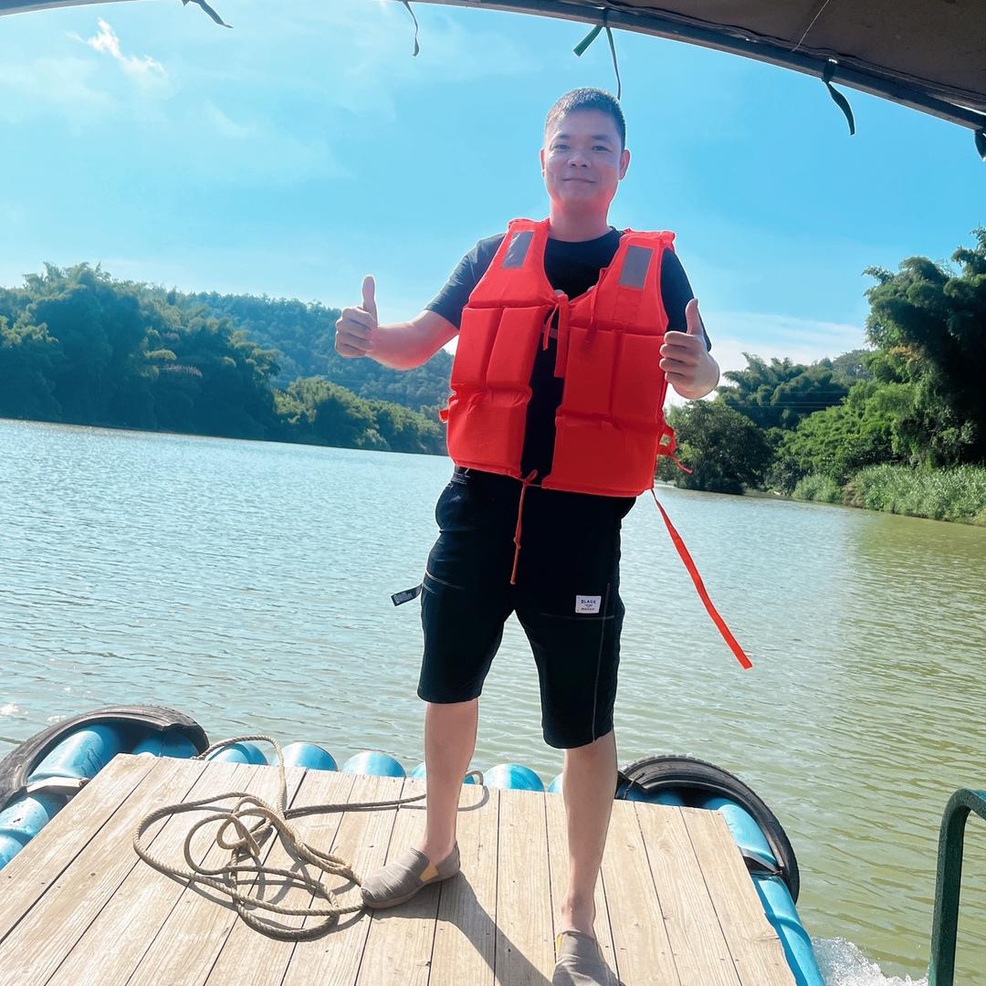 信宜市长虹建材店