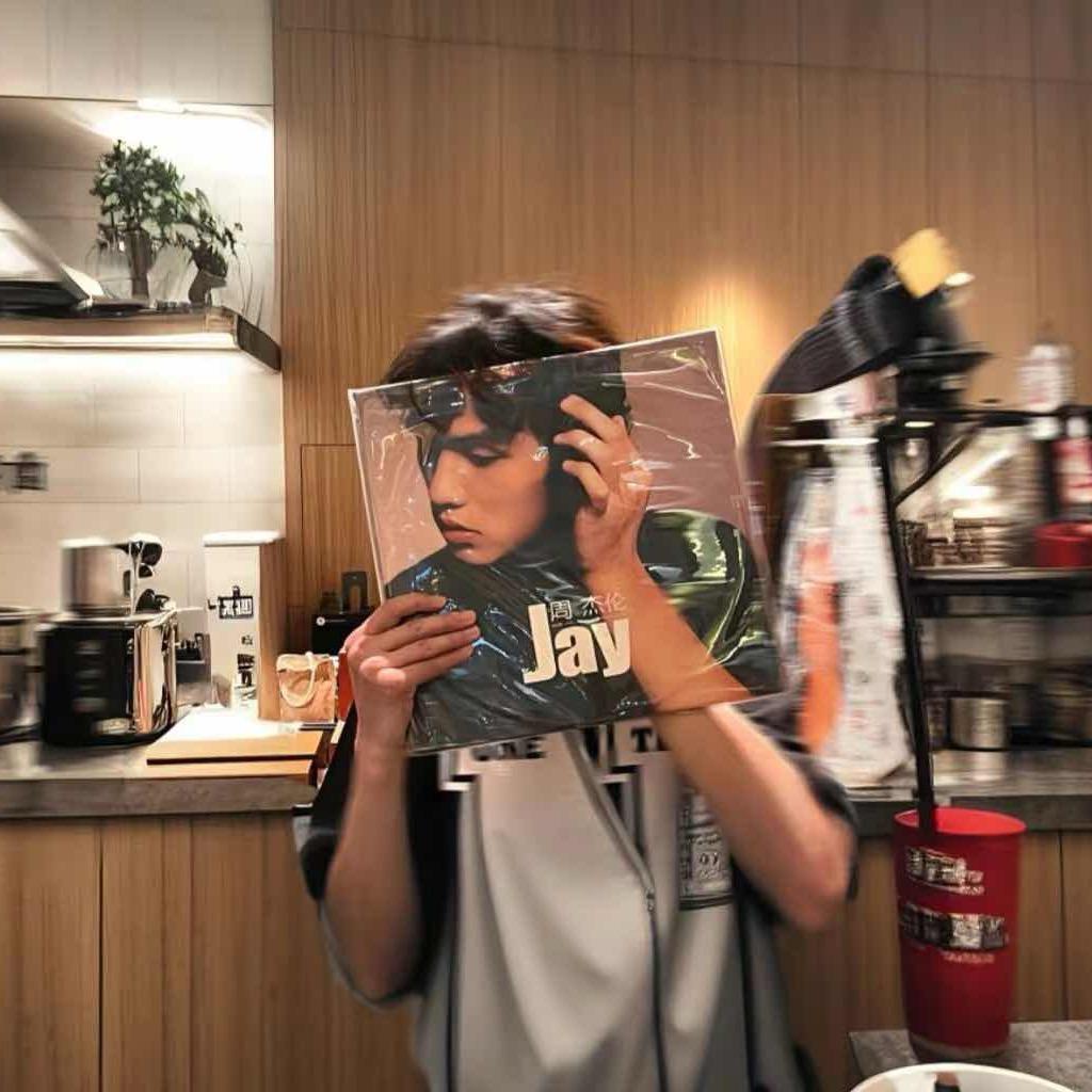 叶落不知秋.