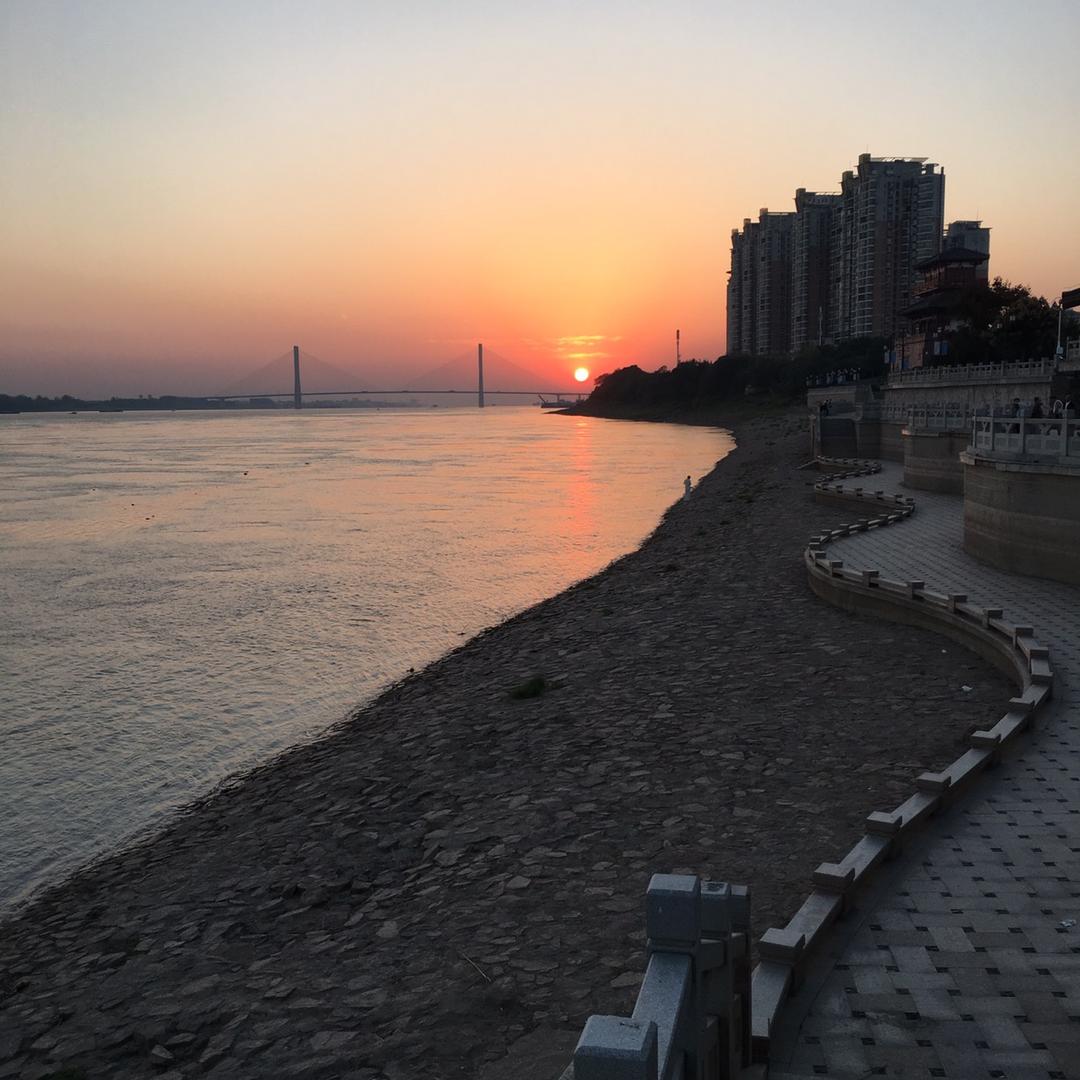是欣欣子怡呀