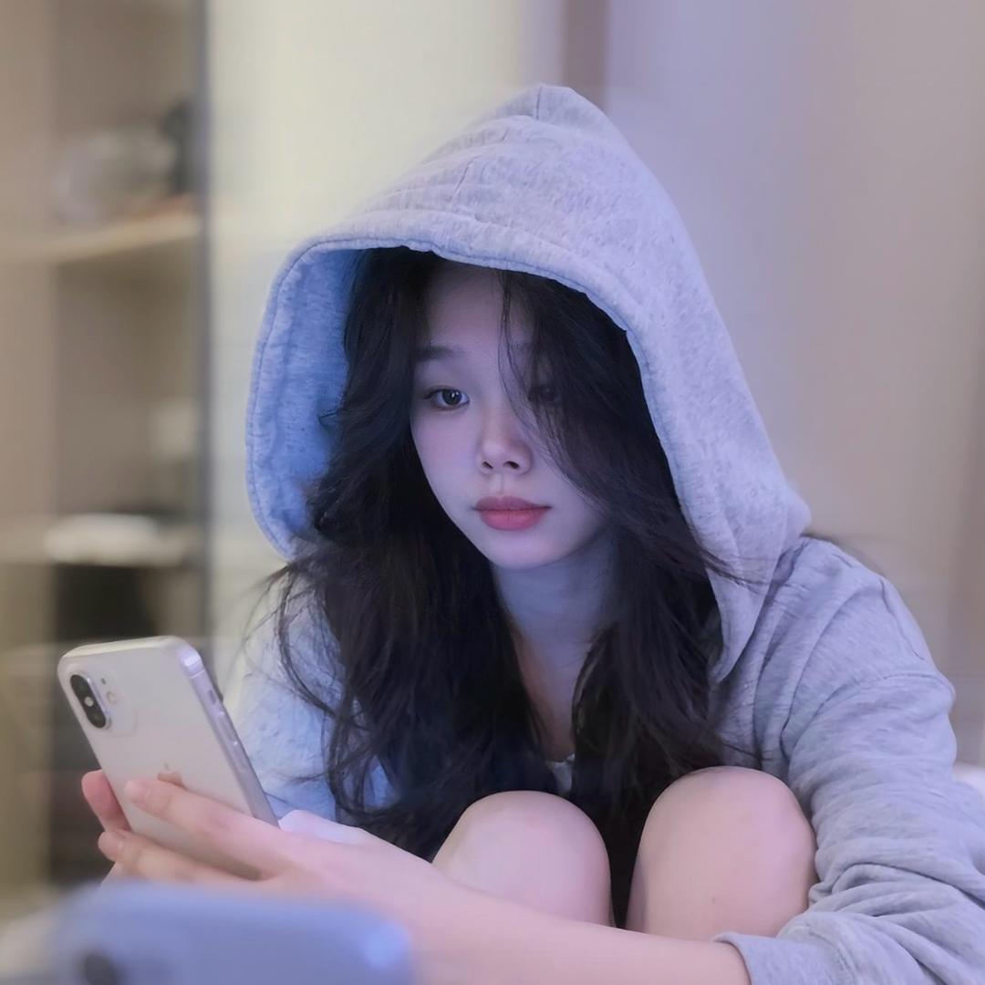 菜菜.