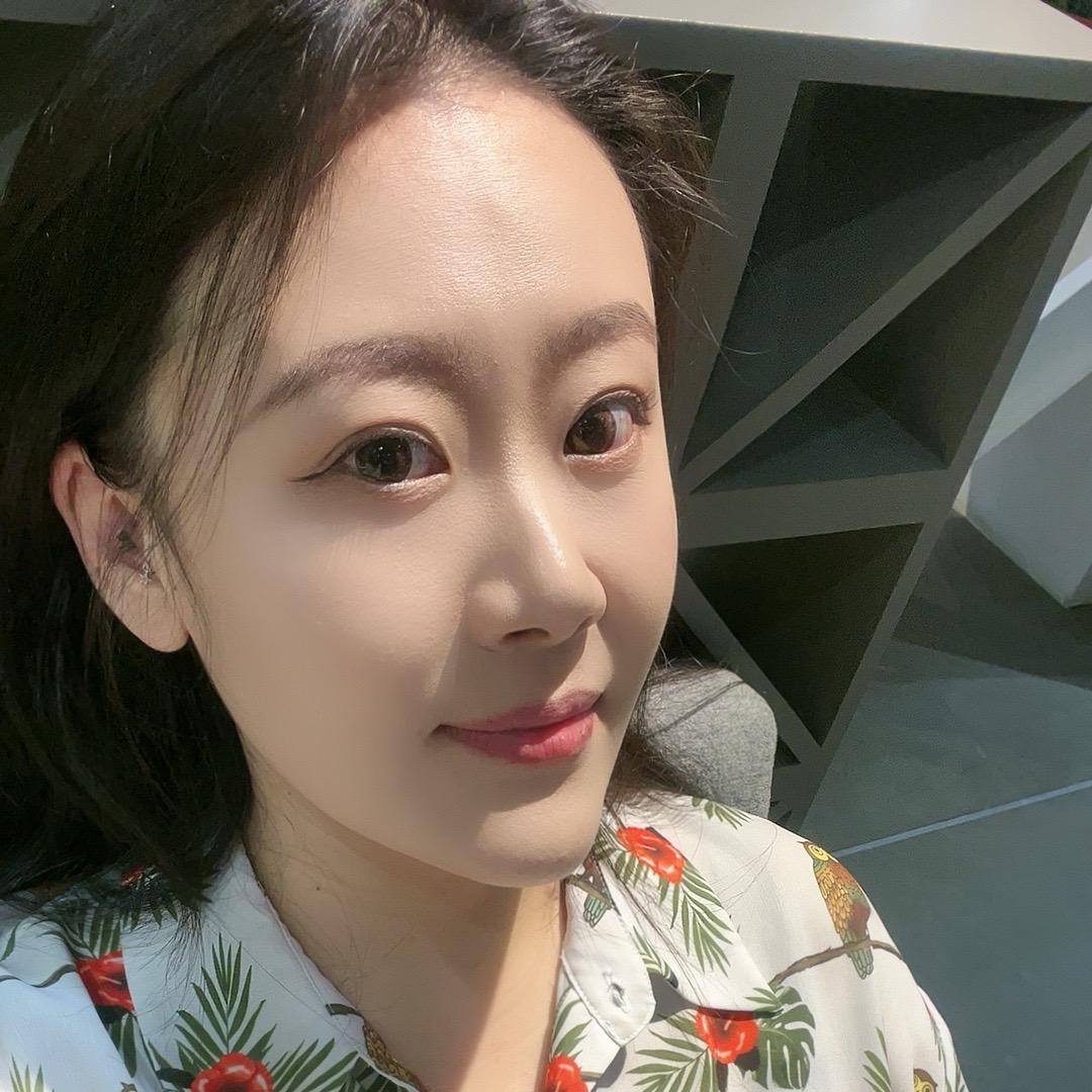 🐬180的张张