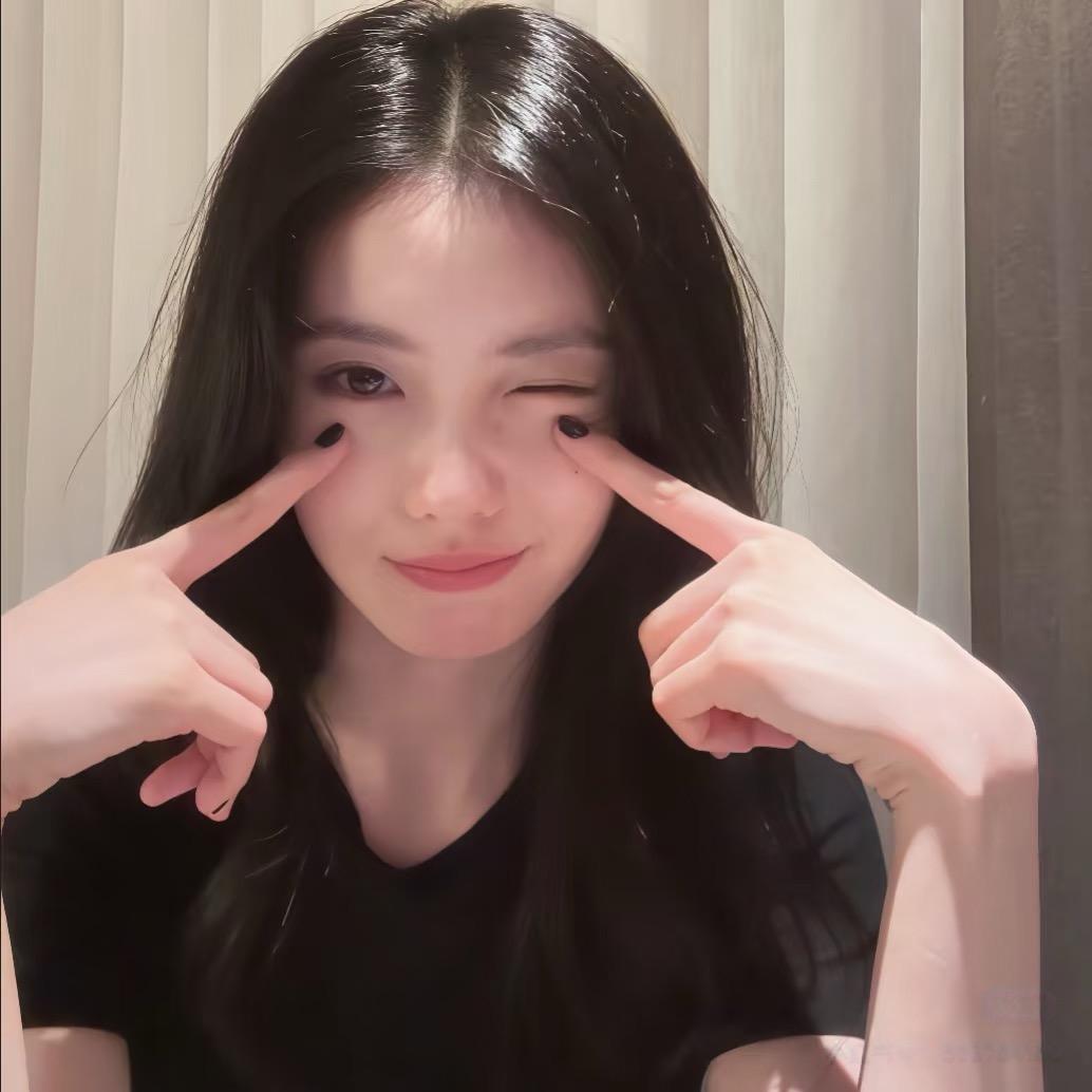 小彤