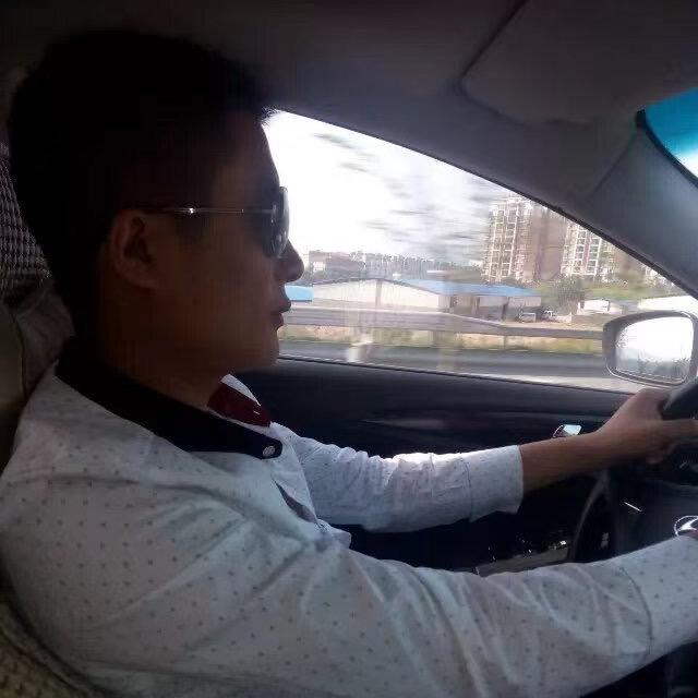 素人邹先生