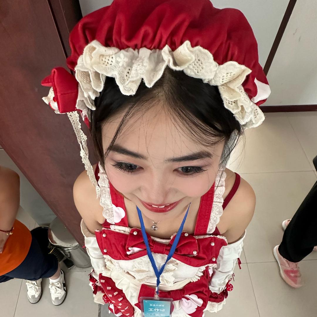 绿野仙踪小红帽