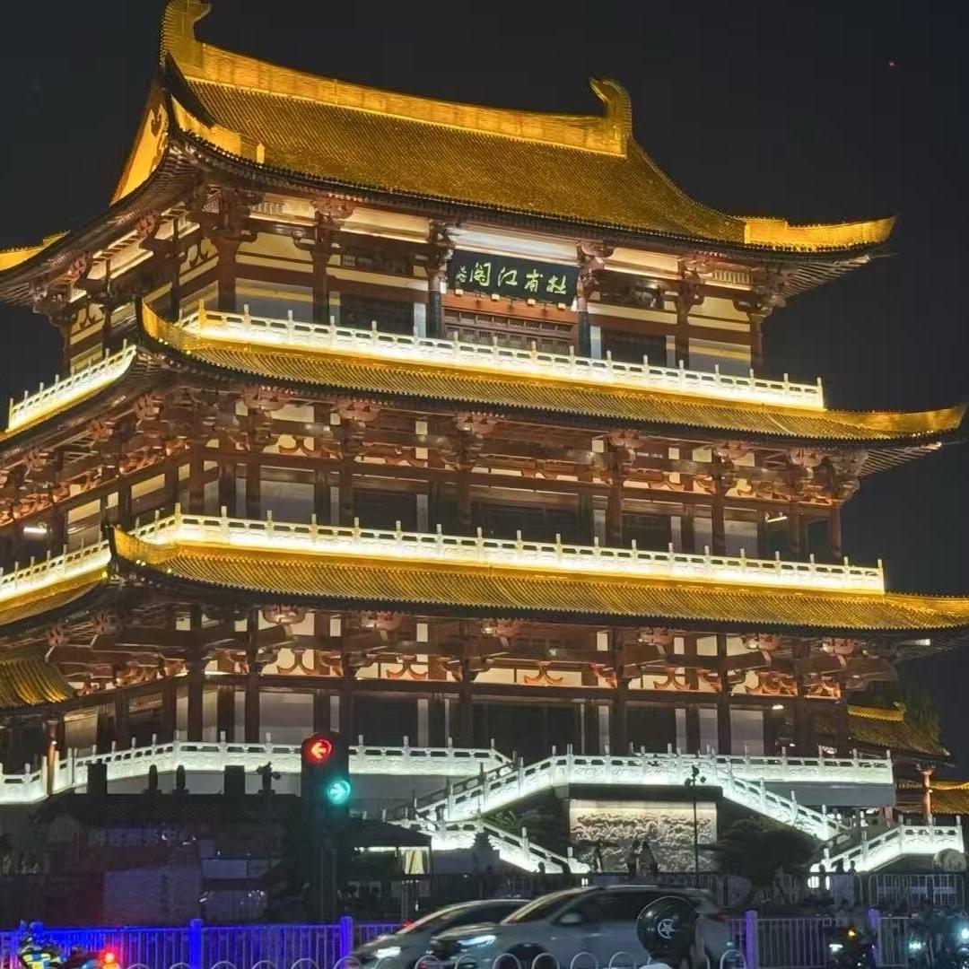 美式美妆集合店