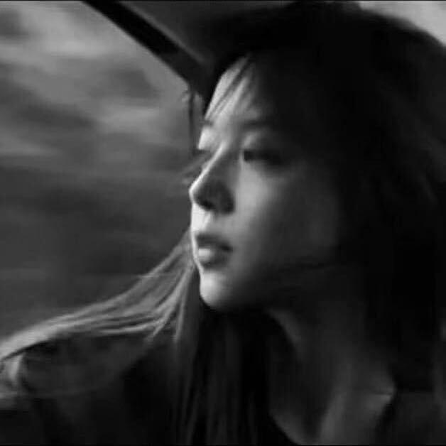 心冷女少.