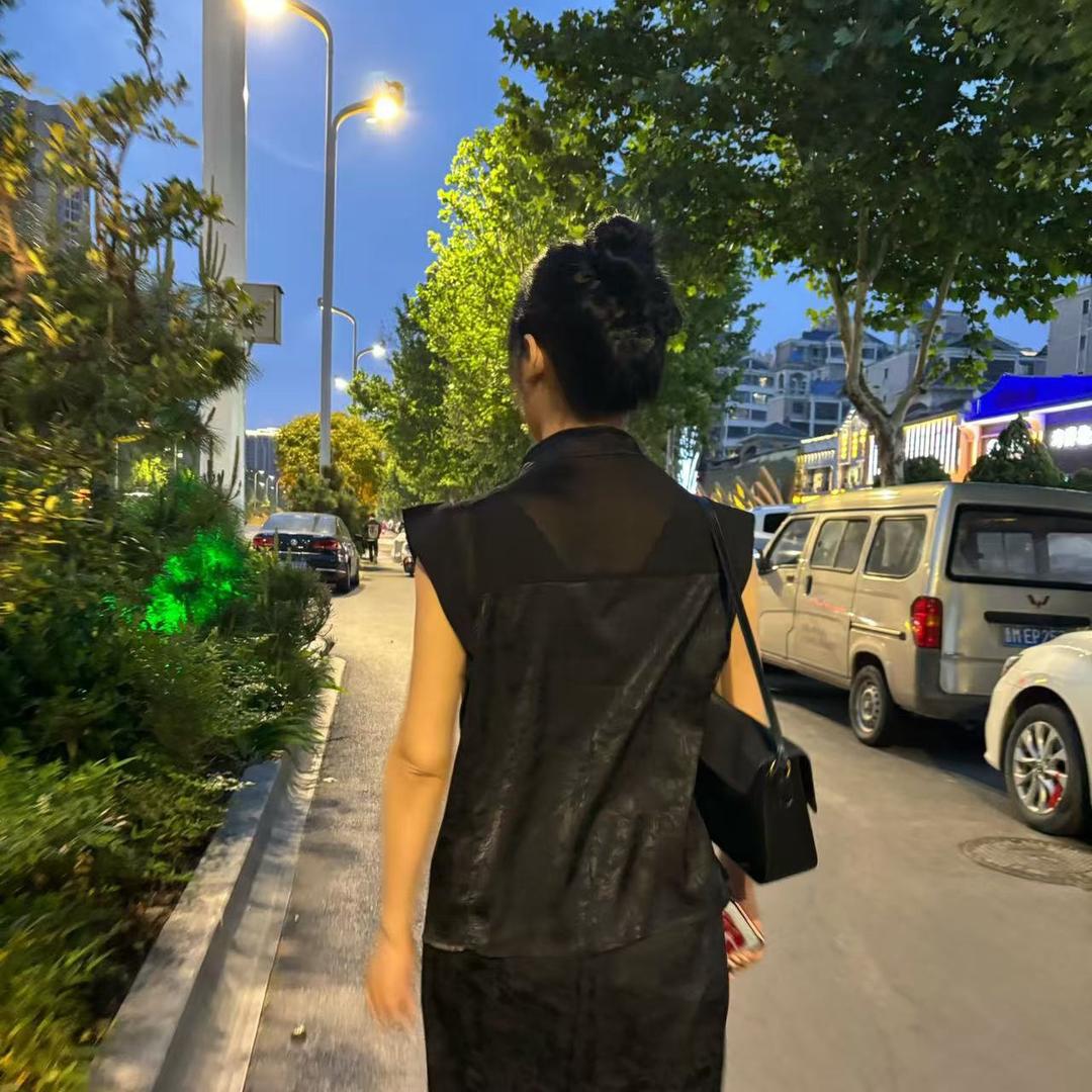 小静不安静
